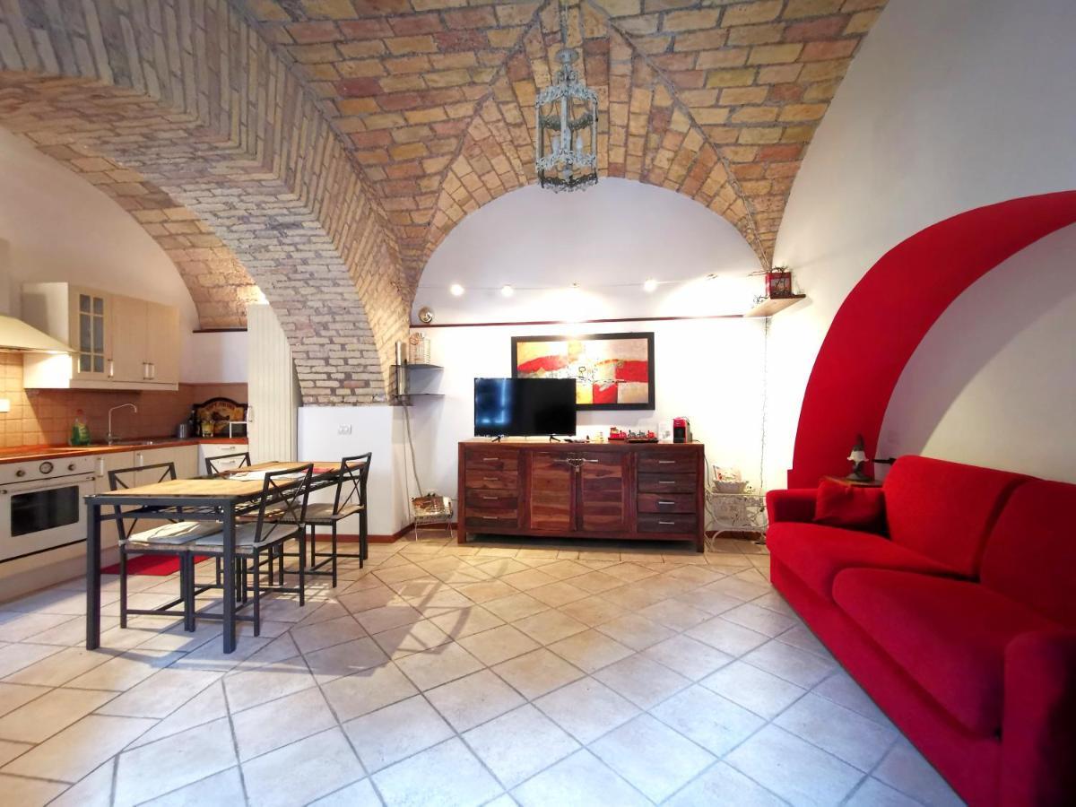 Colosseo Home - 29061 โรม ภายนอก รูปภาพ